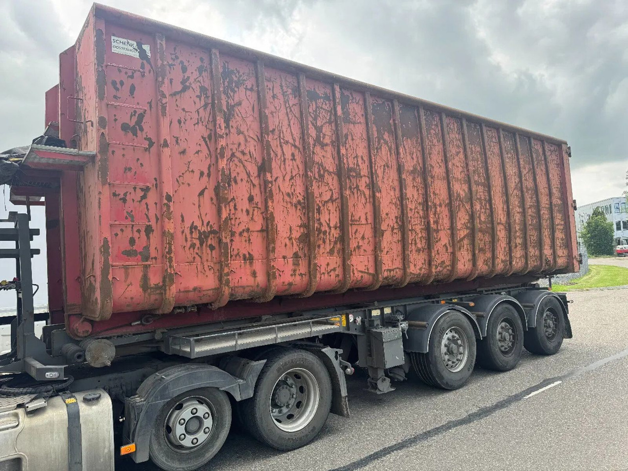 Vanhool CABLE + KIPPING SYSTEM PRICE WITHOUT CONTAINER - Container transporter/ Swap body semi-trailer: picture 2 Vanhool CABLE + KIPPING SYSTEM PRICE WITHOUT CONTAINER - Container transporter/ Swap body semi-trailer: picture 2