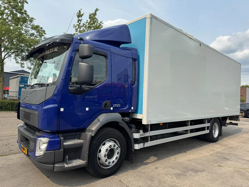 Volvo FL 250 4X2 - EURO 6 + DHOLLANDIA LIFT + TÜV 05-2026 - Box truck: picture 2 Volvo FL 250 4X2 - EURO 6 + DHOLLANDIA LIFT + TÜV 05-2026 - Box truck: picture 2