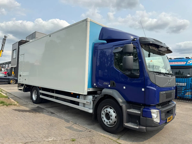 Volvo FL 250 4X2 - EURO 6 + DHOLLANDIA LIFT + TÜV 05-2026 - Box truck: picture 4 Volvo FL 250 4X2 - EURO 6 + DHOLLANDIA LIFT + TÜV 05-2026 - Box truck: picture 4