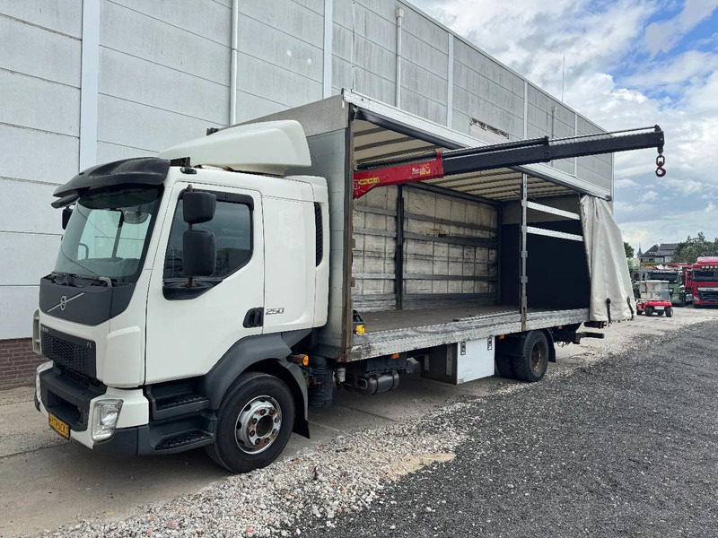 Volvo FL 250 4X2 EURO 6 + FASSI MICRO M25A.12 - Curtainsider truck, Crane truck: picture 1 Volvo FL 250 4X2 EURO 6 + FASSI MICRO M25A.12 - Curtainsider truck, Crane truck: picture 1