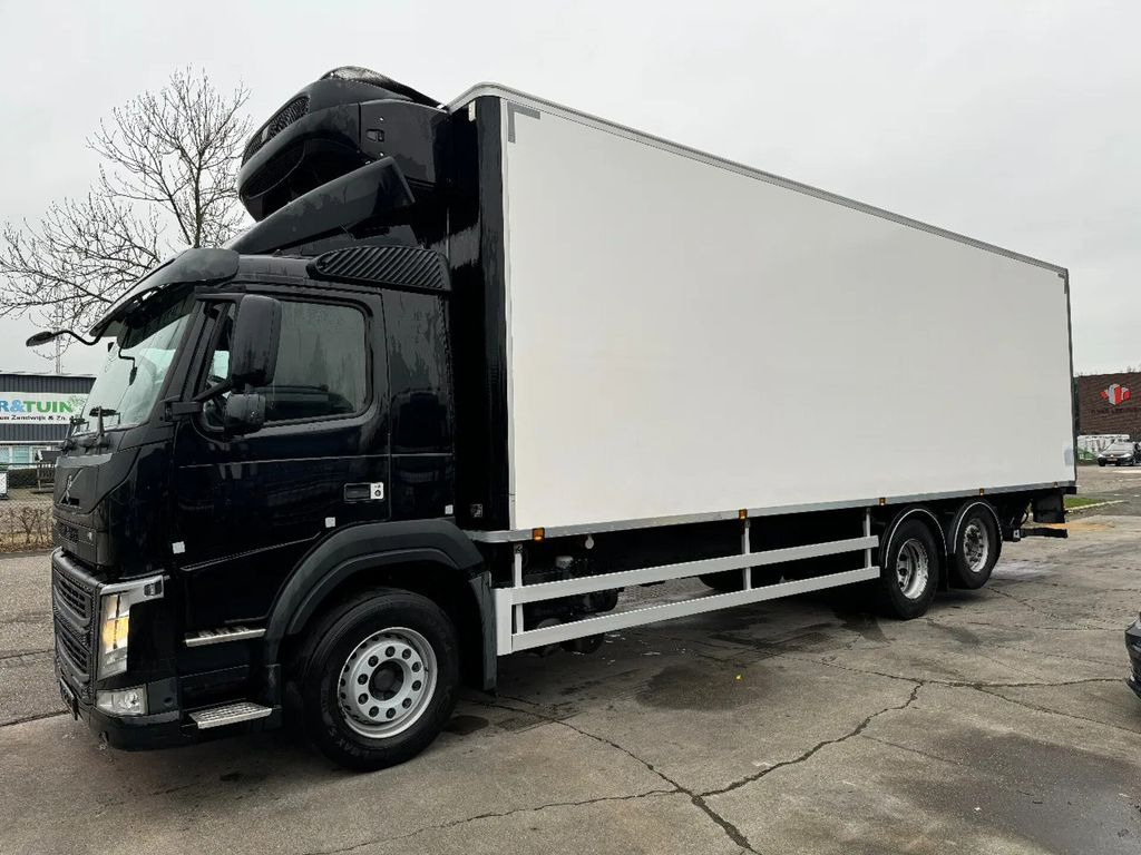 Volvo FM 330 6X2 THERMO KING CHEREAU BOX EURO 6 TÜV TI - Refrigerator truck: picture 1 Volvo FM 330 6X2 THERMO KING CHEREAU BOX EURO 6 TÜV TI - Refrigerator truck: picture 1