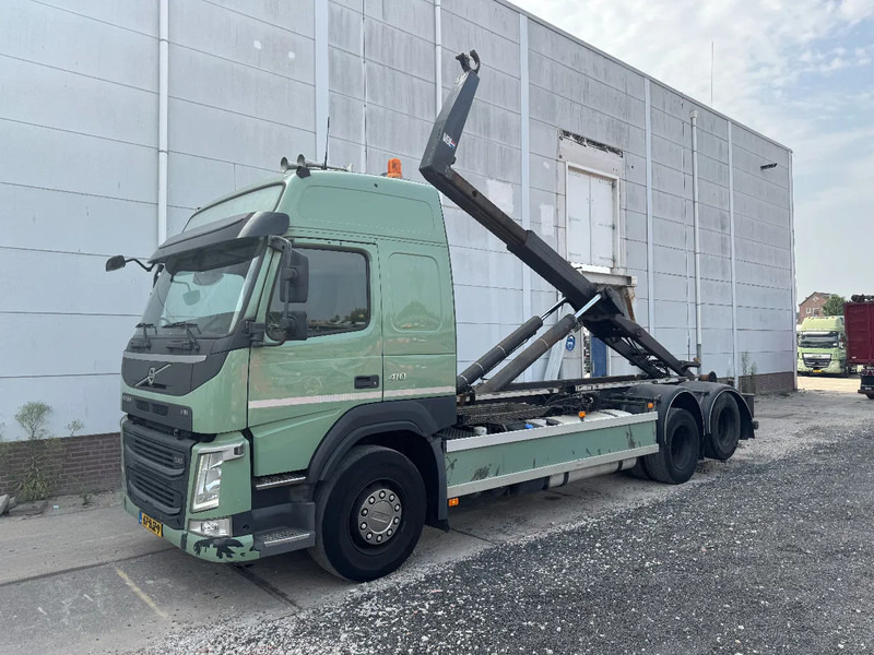 Volvo FM 410 6X2 EURO 6 VDL 21T HOOK - Hook lift truck: picture 1 Volvo FM 410 6X2 EURO 6 VDL 21T HOOK - Hook lift truck: picture 1