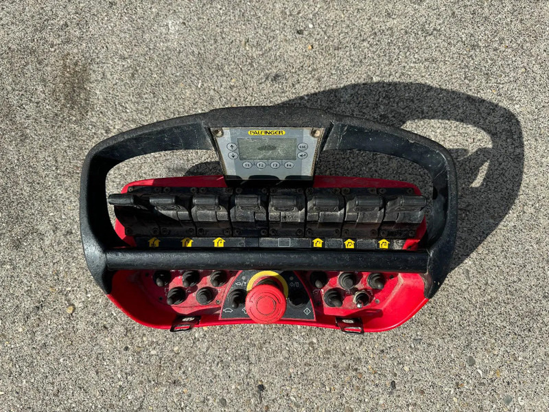 Volvo FMX 460 8X4 PALFINGER PK53002 + FLY JIP AN REMOTE CONTROLE, LAST AXEL STEERING - Crane truck: picture 5 Volvo FMX 460 8X4 PALFINGER PK53002 + FLY JIP AN REMOTE CONTROLE, LAST AXEL STEERING - Crane truck: picture 5