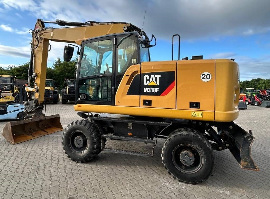 Wheel excavator CAT M 318 F: picture 14