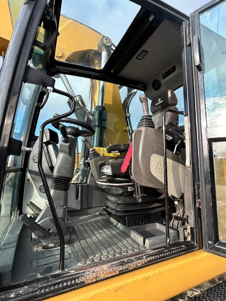 Wheel excavator CAT M 318 F: picture 6