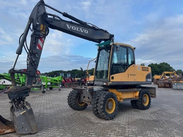 Volvo EW 160 C - Wheel excavator: picture 3 Volvo EW 160 C - Wheel excavator: picture 3