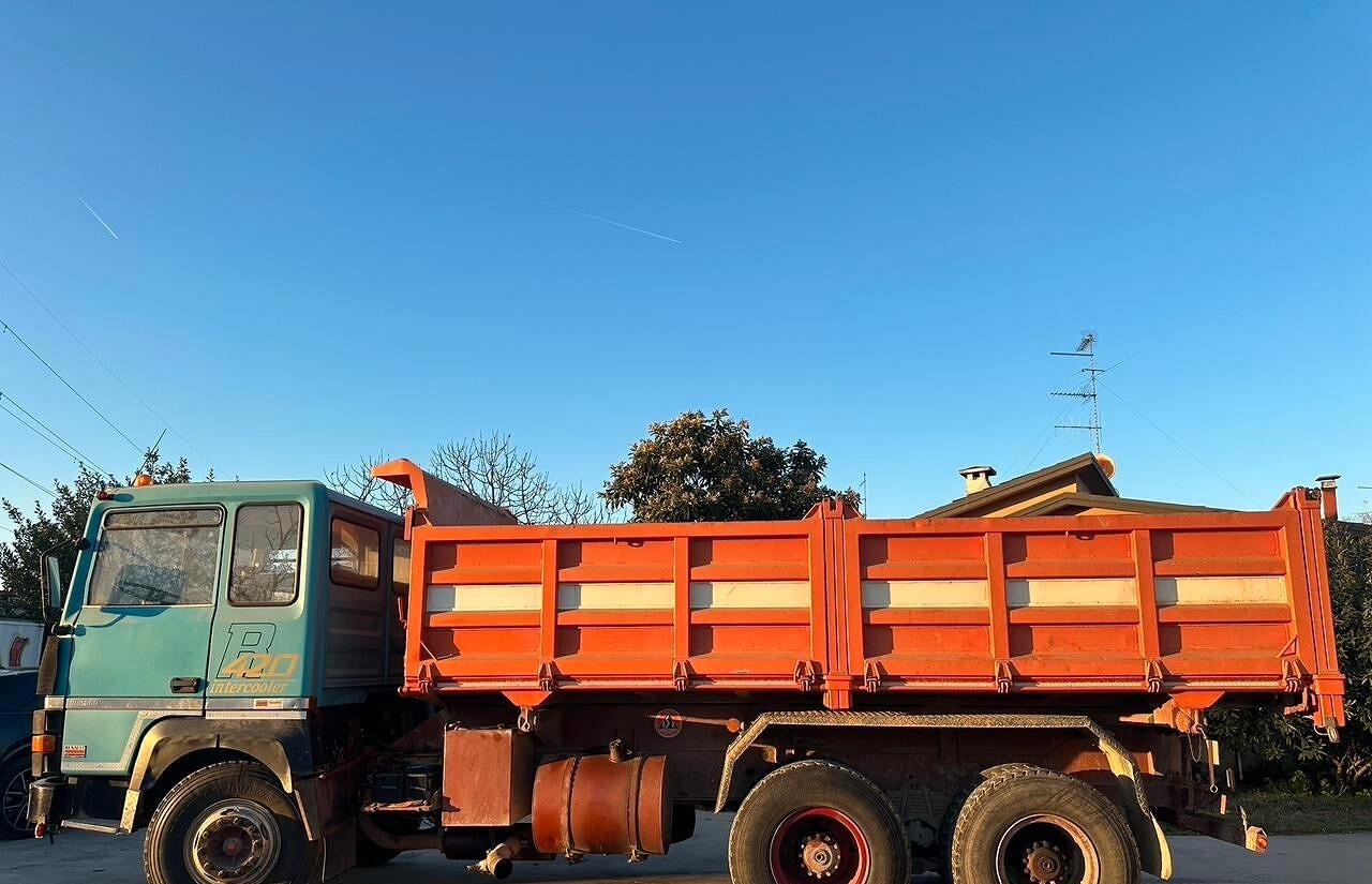 - Tipper: picture 5 - Tipper: picture 5