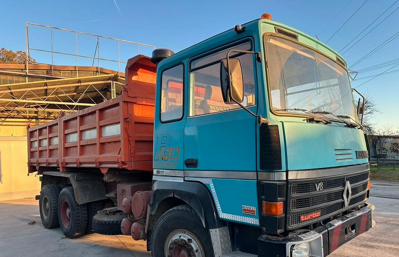 - Tipper: picture 1 - Tipper: picture 1