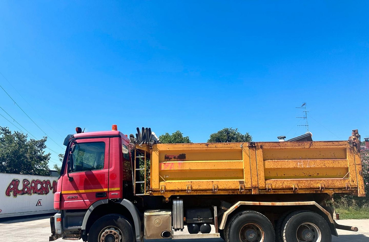 Mercedes 3 assi euro 5 - Tipper: picture 4 Mercedes 3 assi euro 5 - Tipper: picture 4