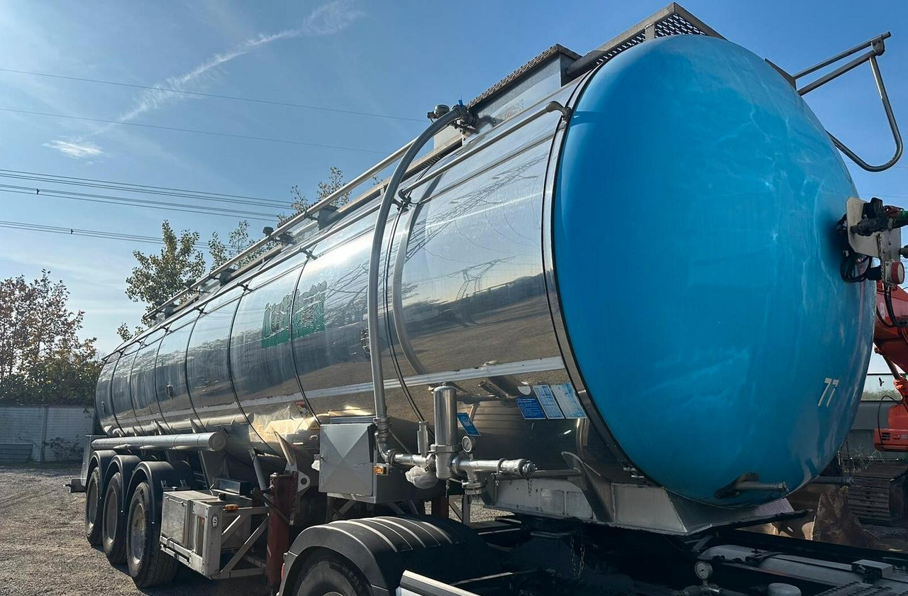 Semirimorchio cisterna Feldbinder - Tank semi-trailer: picture 2 Semirimorchio cisterna Feldbinder - Tank semi-trailer: picture 2
