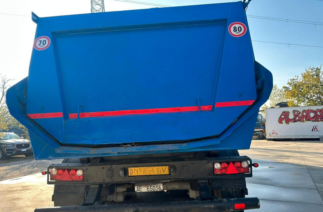 Semirimorchio ribaltabile Adige - Tipper semi-trailer: picture 5 Semirimorchio ribaltabile Adige - Tipper semi-trailer: picture 5