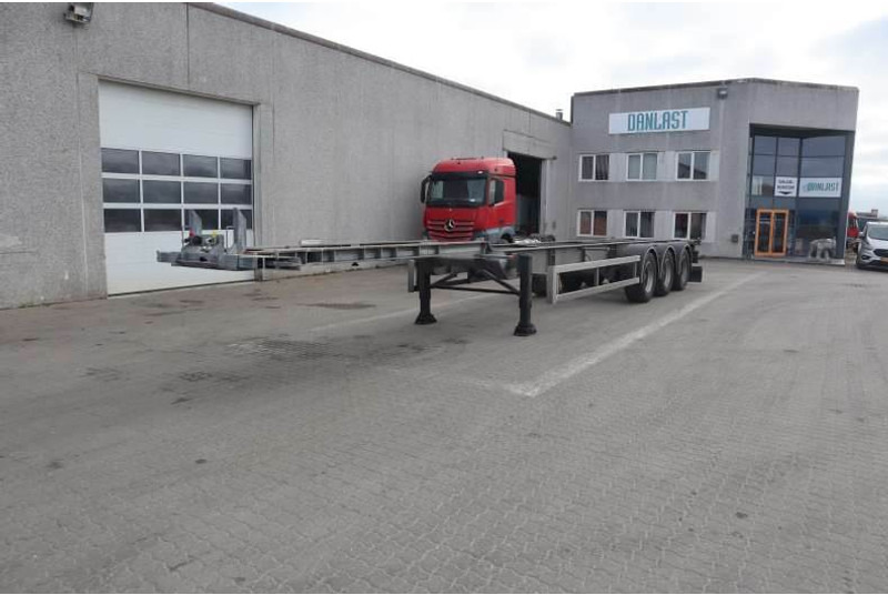 HFR Container chassis - Container transporter/ Swap body semi-trailer: picture 1 HFR Container chassis - Container transporter/ Swap body semi-trailer: picture 1