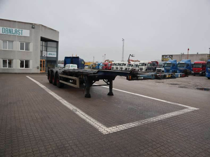 HFR Containerchassis - Container transporter/ Swap body semi-trailer: picture 2 HFR Containerchassis - Container transporter/ Swap body semi-trailer: picture 2
