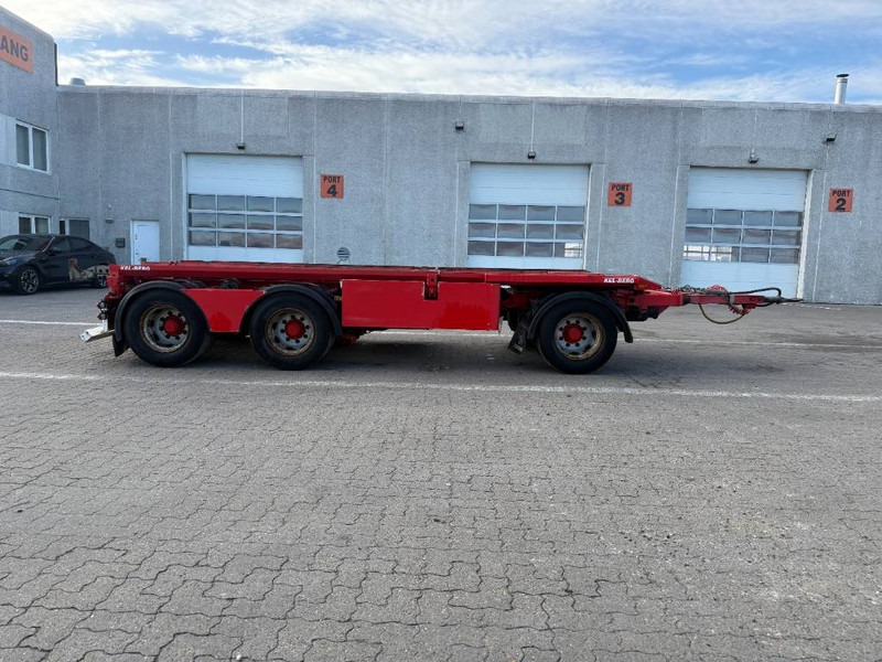 KEL-BERG Asphalt tipper trailer / Asphalt-Kippanhänger / As - Tipper semi-trailer: picture 2 KEL-BERG Asphalt tipper trailer / Asphalt-Kippanhänger / As - Tipper semi-trailer: picture 2