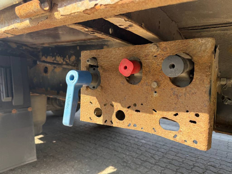 Lease a Krone 3-axle Curtainsider/Planenauflieger/Gardintrailer Krone 3-axle Curtainsider/Planenauflieger/Gardintrailer: picture 15