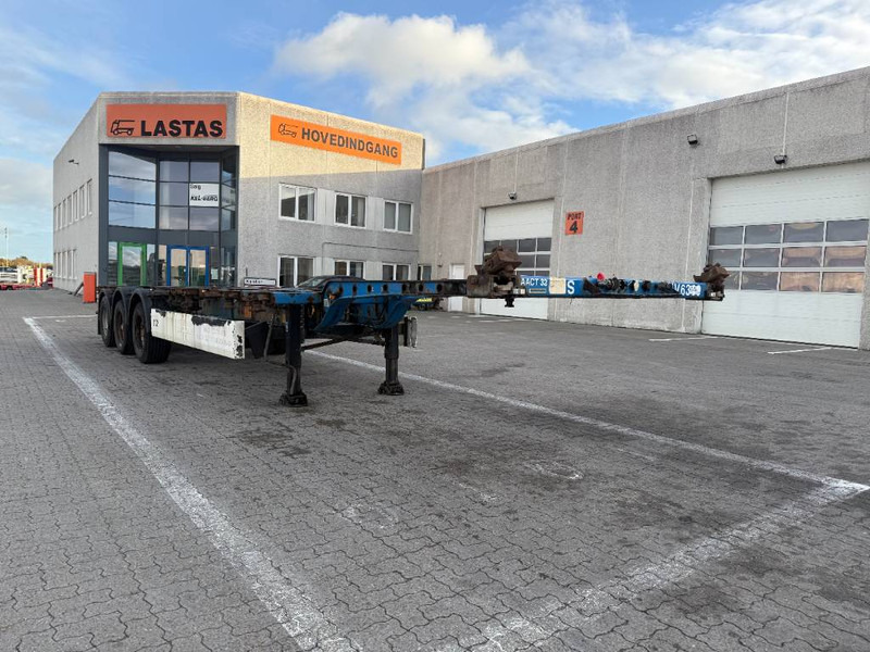 Krone Container chassis / Container-Fahrgestell / - Container transporter/ Swap body semi-trailer: picture 1 Krone Container chassis / Container-Fahrgestell / - Container transporter/ Swap body semi-trailer: picture 1