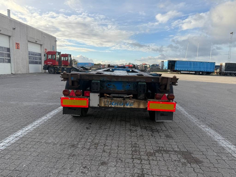Krone Container chassis / Container-Fahrgestell / - Container transporter/ Swap body semi-trailer: picture 4 Krone Container chassis / Container-Fahrgestell / - Container transporter/ Swap body semi-trailer: picture 4
