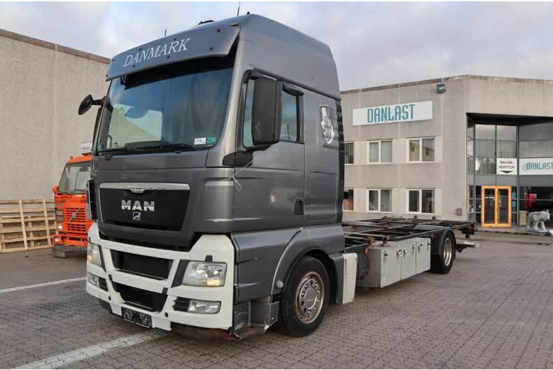 MAN TGX 18.480 Eftermonteret partikelfilter - Container transporter/ Swap body truck: picture 1 MAN TGX 18.480 Eftermonteret partikelfilter - Container transporter/ Swap body truck: picture 1