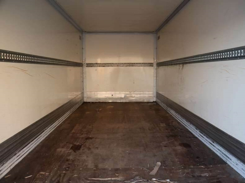 Mercedes-Benz Atego 816L EURO 6 - Box truck: picture 5 Mercedes-Benz Atego 816L EURO 6 - Box truck: picture 5