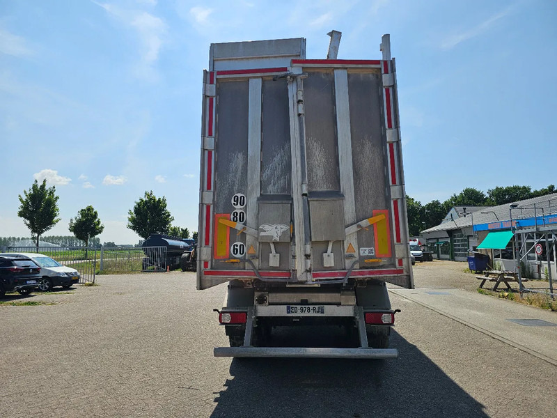 Benalu Wide spread - Steelspring - 100m3 - ALU / ALU - Tipper semi-trailer: picture 5 Benalu Wide spread - Steelspring - 100m3 - ALU / ALU - Tipper semi-trailer: picture 5