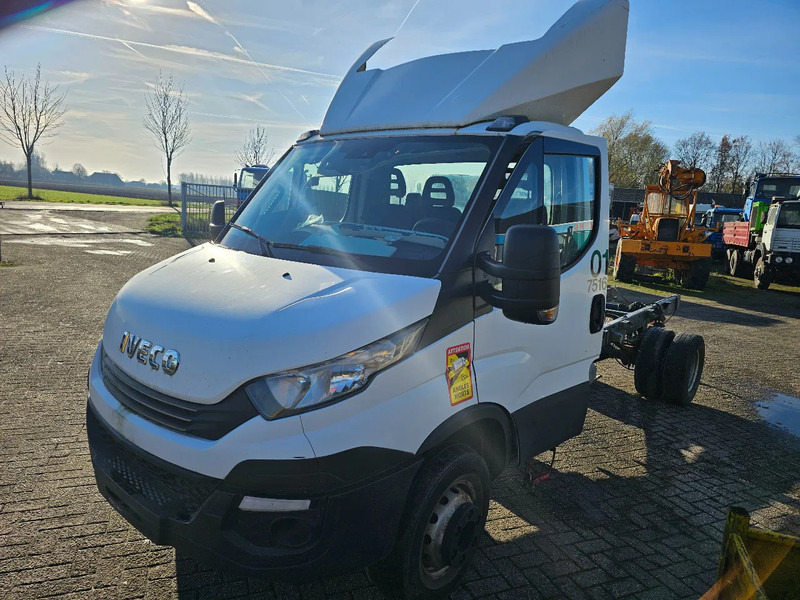 Iveco Daily IS70C12BA - Cab chassis truck: picture 1 Iveco Daily IS70C12BA - Cab chassis truck: picture 1