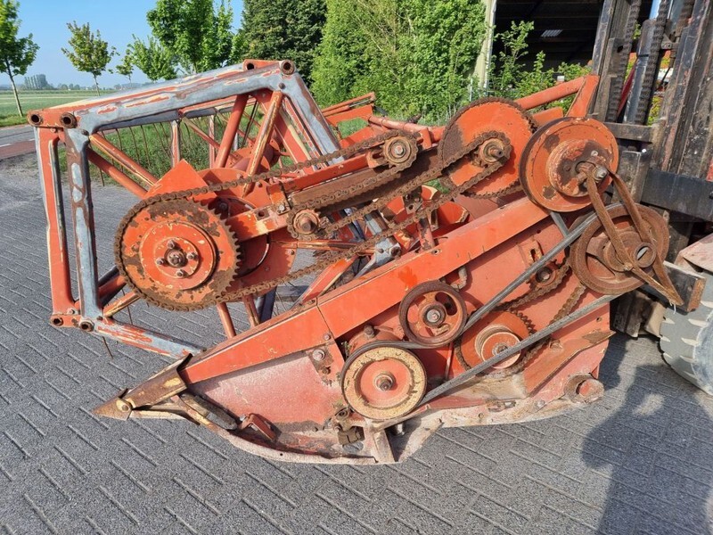 Combine harvester Laverda 3500: picture 16