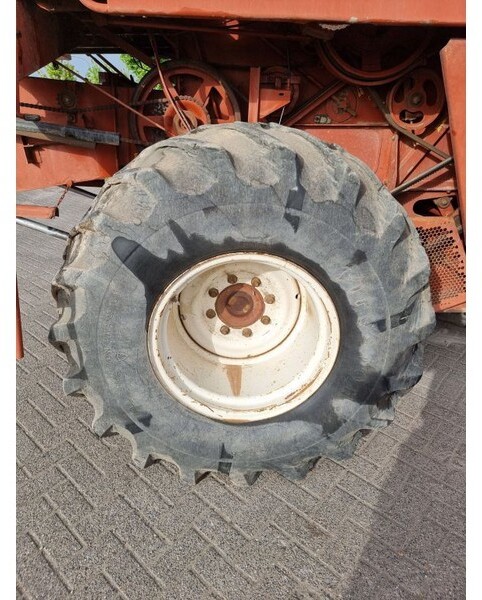 Combine harvester Laverda 3500: picture 14