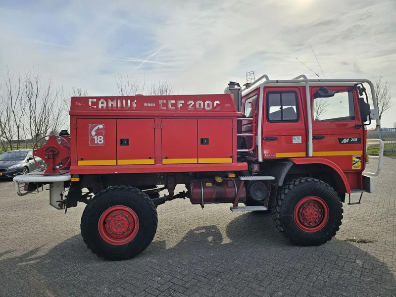 Renault M210 2000L Watertank - Fire truck: picture 4 Renault M210 2000L Watertank - Fire truck: picture 4