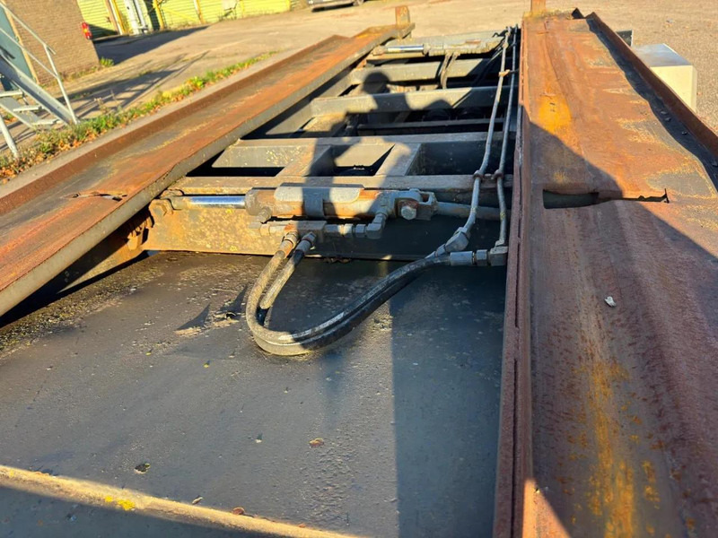 Dropside/ Flatbed semi-trailer Robuste Kaiser R2102P2C: picture 13