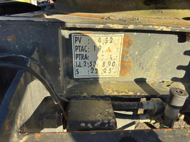 Dropside/ Flatbed semi-trailer Robuste Kaiser R2102P2C: picture 10