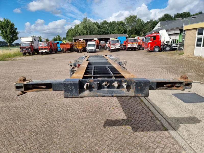 SNF 10FT - 2x20FT - 40FT - 45FT - Container transporter/ Swap body semi-trailer: picture 2 SNF 10FT - 2x20FT - 40FT - 45FT - Container transporter/ Swap body semi-trailer: picture 2