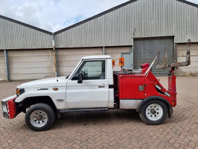 Van Toyota Land Cruiser PHZJ75RMOD: picture 7