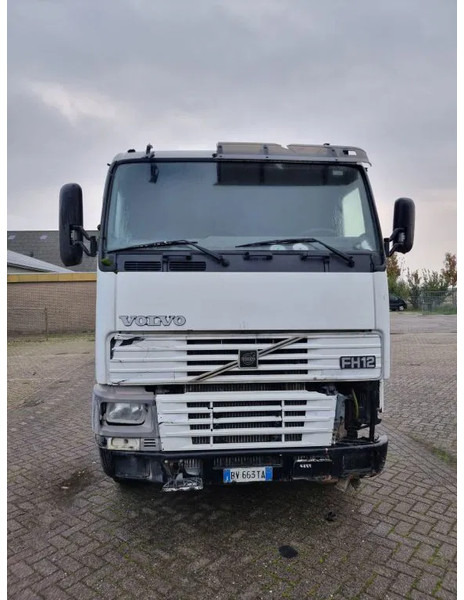 Volvo FH 12.420 6x4 - Manual Gear - STEEL/STEEL - Big Axles - PTO - Tipper: picture 3 Volvo FH 12.420 6x4 - Manual Gear - STEEL/STEEL - Big Axles - PTO - Tipper: picture 3