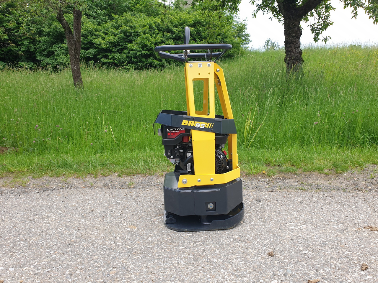 Bomag BR 95 - Vibratory plate: picture 4 Bomag BR 95 - Vibratory plate: picture 4