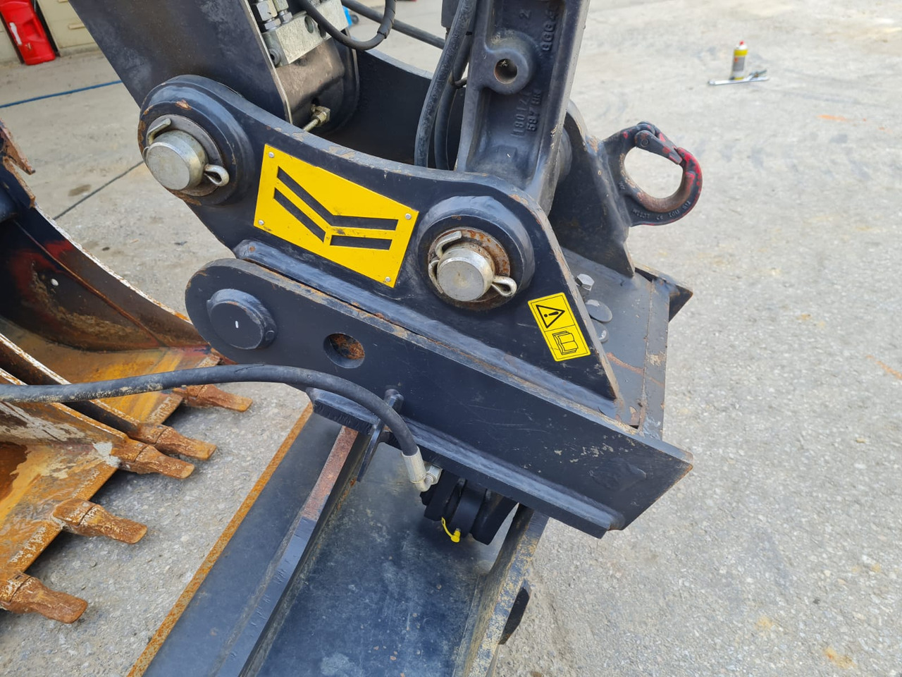 Bucket package for Yanmar B 95 W - Excavator bucket for Wheel excavator: picture 4 Bucket package for Yanmar B 95 W - Excavator bucket for Wheel excavator: picture 4