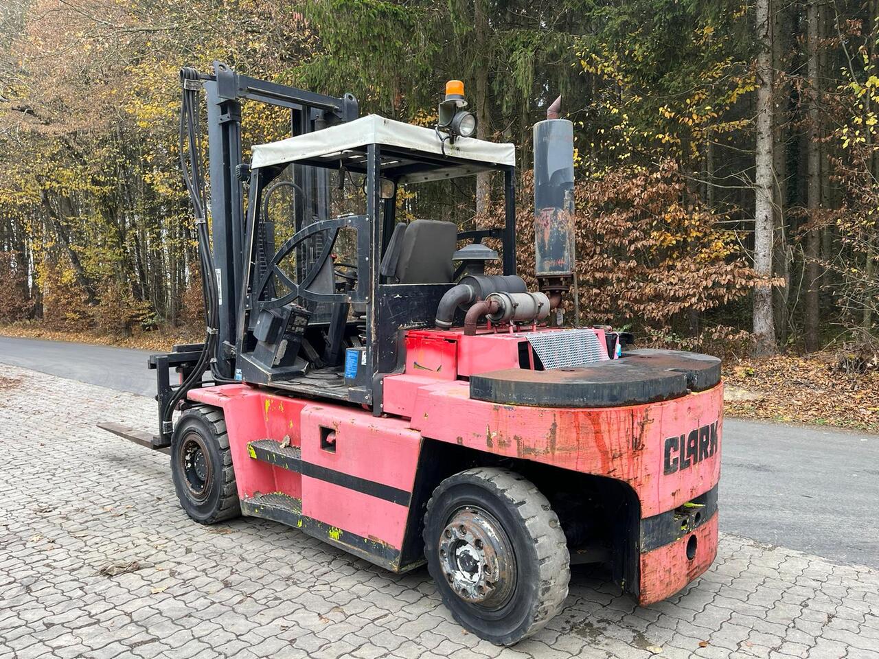 CLARK DPL 60 - Forklift: picture 5 CLARK DPL 60 - Forklift: picture 5