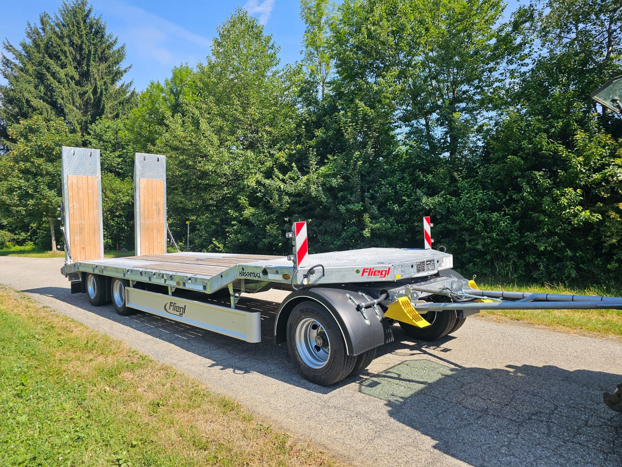FLIEGL DTS-S 300 - Low loader trailer: picture 3 FLIEGL DTS-S 300 - Low loader trailer: picture 3