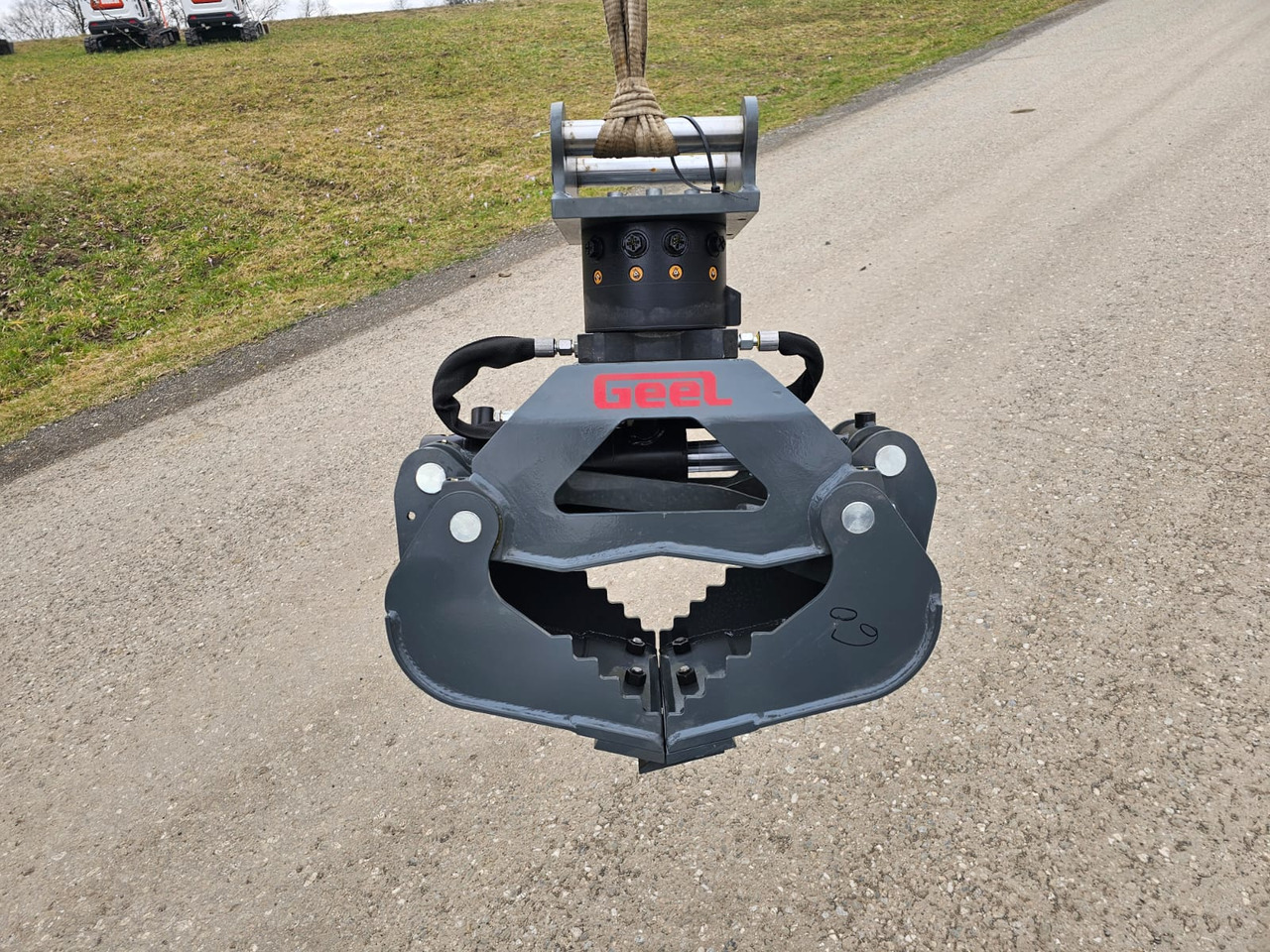 Geel UG02 - Grapple for Mini excavator: picture 1 Geel UG02 - Grapple for Mini excavator: picture 1