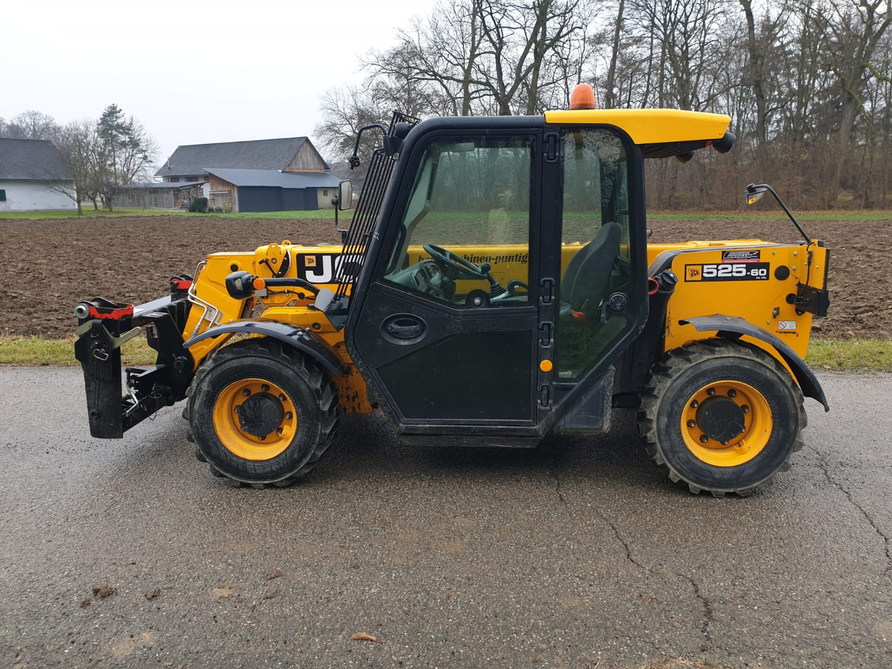JCB 525-60 - Telescopic handler: picture 1 JCB 525-60 - Telescopic handler: picture 1
