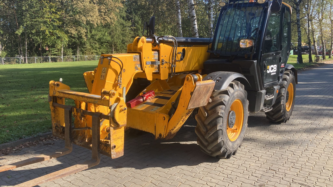 JCB 535V125 - Telescopic handler: picture 3 JCB 535V125 - Telescopic handler: picture 3