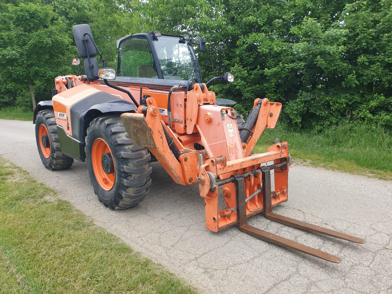 JCB 540-140 - Telescopic handler: picture 5 JCB 540-140 - Telescopic handler: picture 5