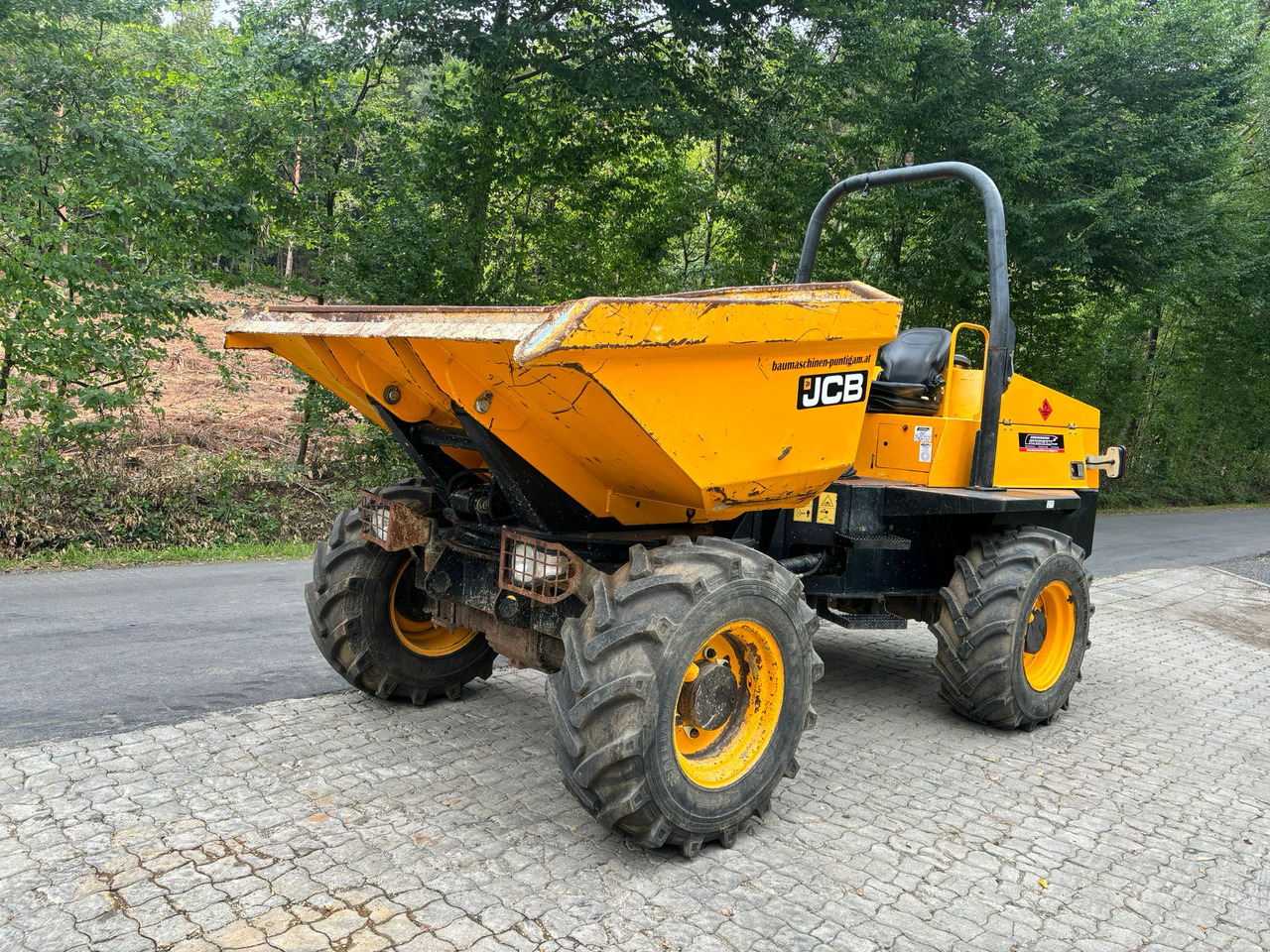JCB 6 TST - Articulated dumper: picture 3 JCB 6 TST - Articulated dumper: picture 3