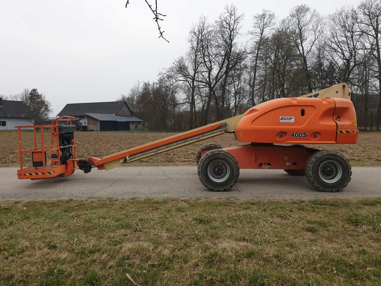 JLG 400 S - Telescopic boom: picture 1 JLG 400 S - Telescopic boom: picture 1