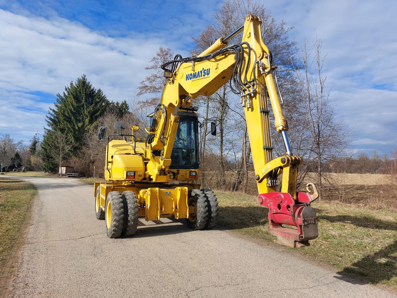 KOMATSU PW 118 MR-8 - Wheel excavator: picture 4 KOMATSU PW 118 MR-8 - Wheel excavator: picture 4