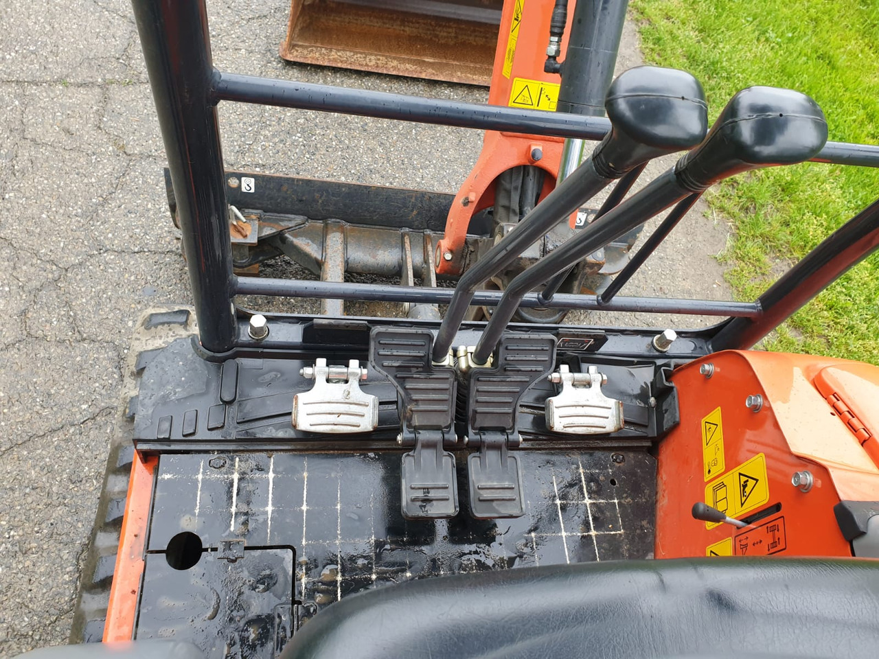 Mini excavator KUBOTA U 17-3a: picture 13