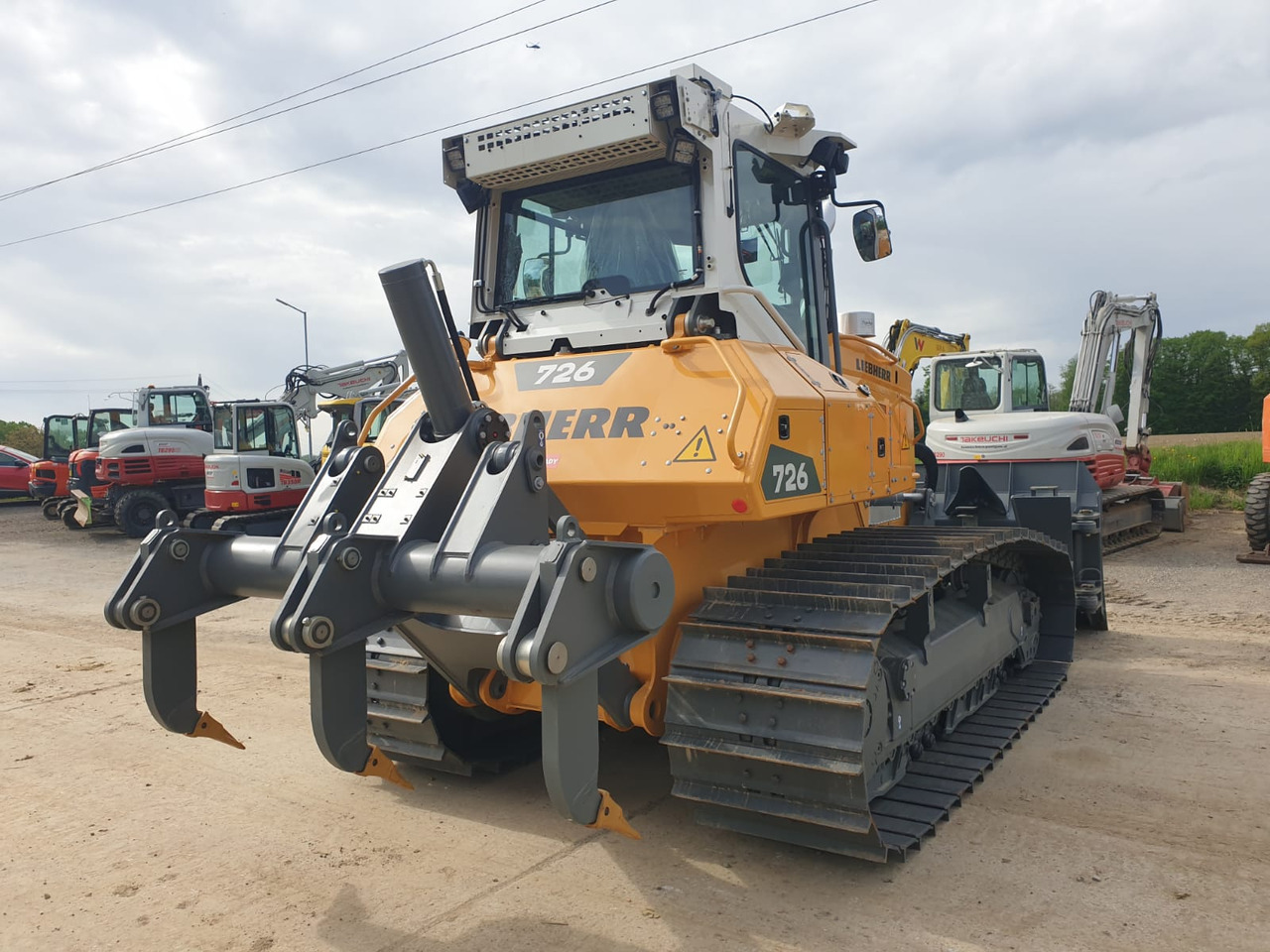 Bulldozer LIEBHERR PR 726 05 LGP: picture 8 Bulldozer LIEBHERR PR 726 05 LGP: picture 8