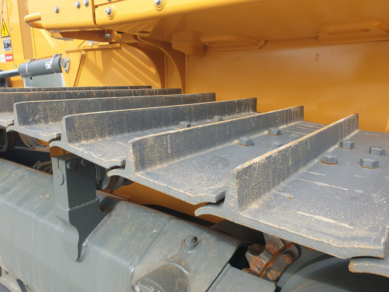 Bulldozer LIEBHERR PR 726 05 LGP: picture 10 Bulldozer LIEBHERR PR 726 05 LGP: picture 10