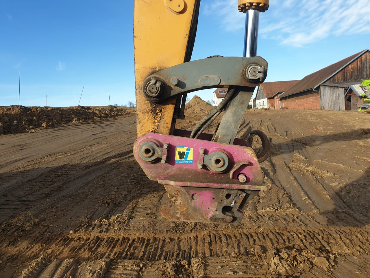 Crawler excavator LIEBHERR R 916 LC-423: picture 8