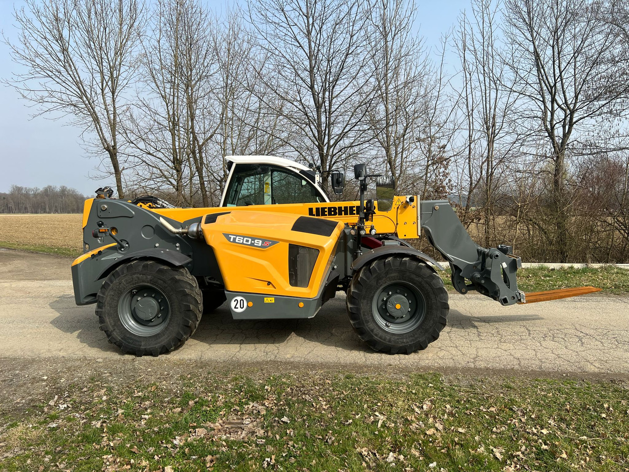 LIEBHERR T 60-9s - Telescopic wheel loader: picture 1 LIEBHERR T 60-9s - Telescopic wheel loader: picture 1