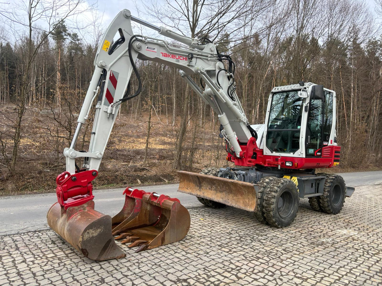 TAKEUCHI TB 295 W - Wheel excavator: picture 3 TAKEUCHI TB 295 W - Wheel excavator: picture 3